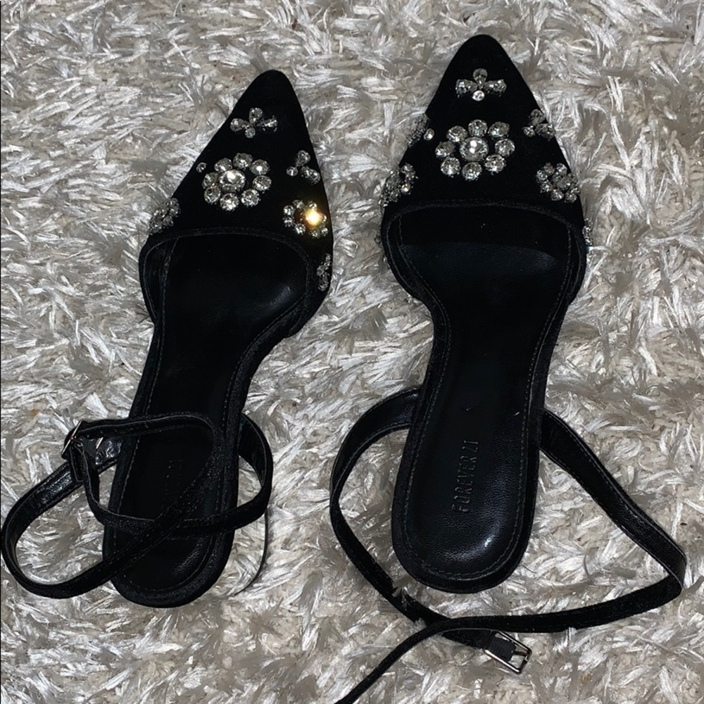 Forever 21 chunky kitten heel